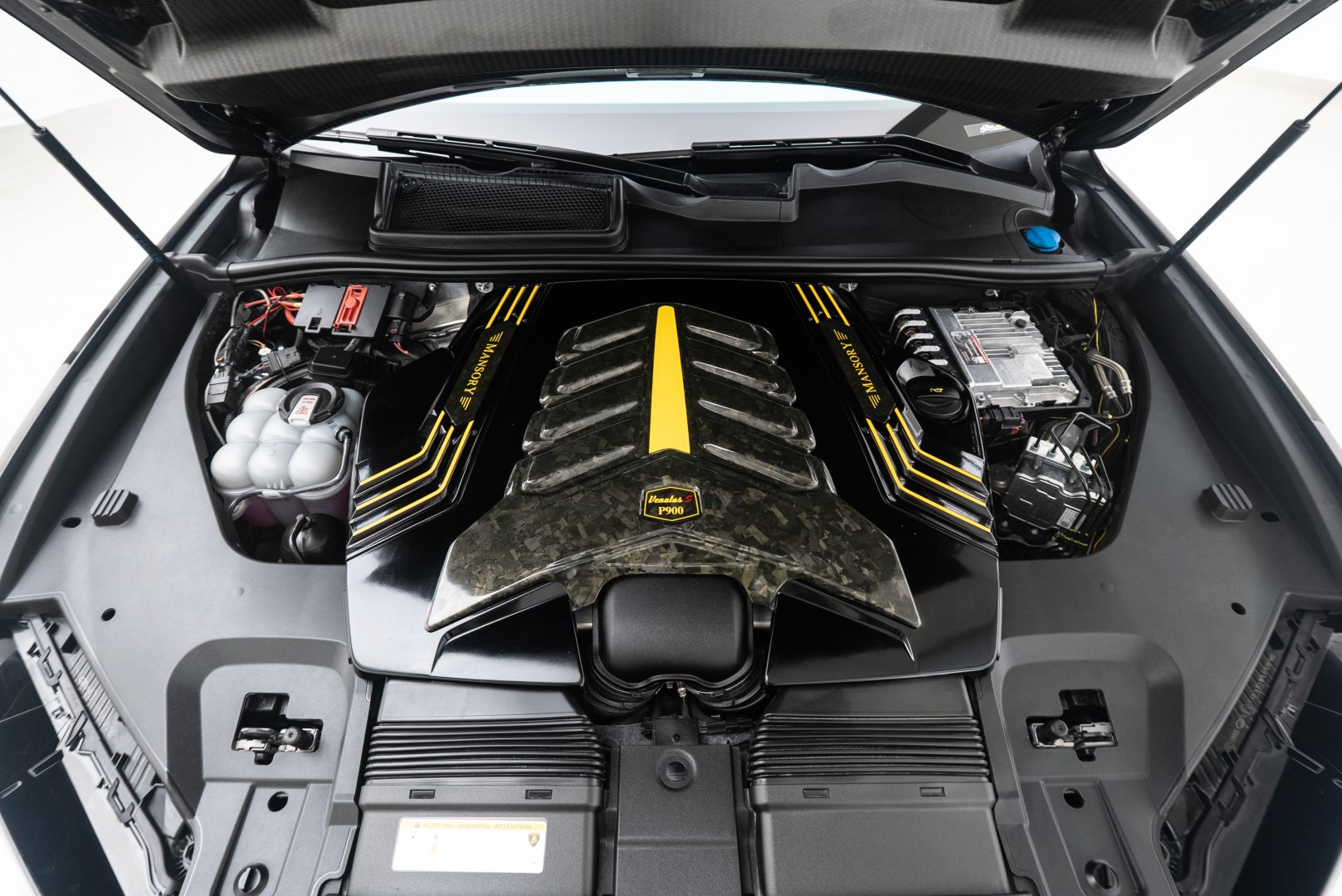 2024 LAMBORGHINI URUS BY MANSORY | VENATUS S 1 OF 9 | 900 HP